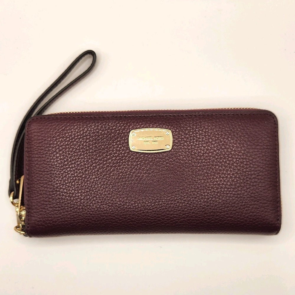 Michael Kors Jet Set Travel Continental Wristlet Wallet Burgundy Leather Maroon